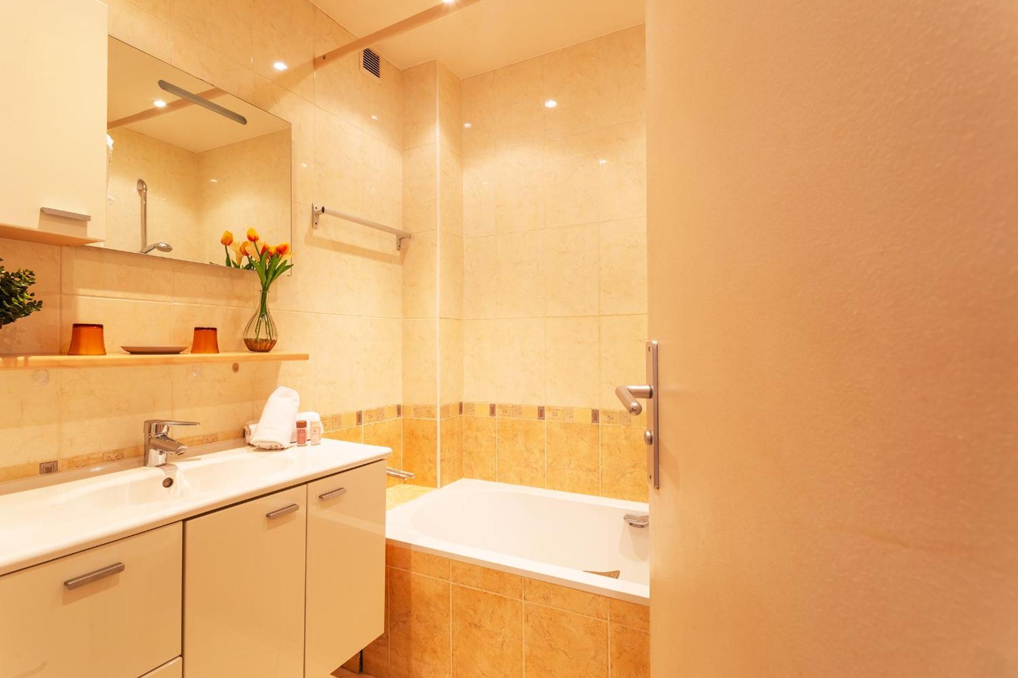 Le France-Massenet Ap3015 By Riviera Holiday Homes ニース エクステリア 写真